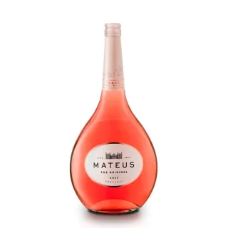 Garrafa de Mateus Rosé