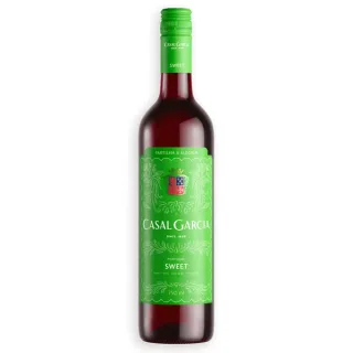 Garrafa de Casal Garcia Sweet Red